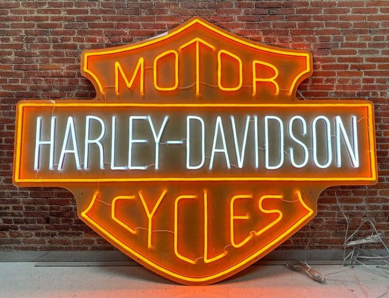 Harley Davidson Motor Cycles neon sign logo